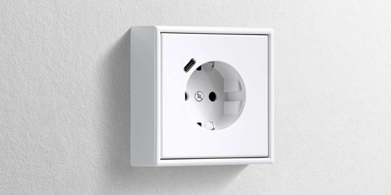 Erweiterter Anschlussraum für die Nachrüstung bei EnergieCraft Elektrotechnik GmbH in Bad Nauheim